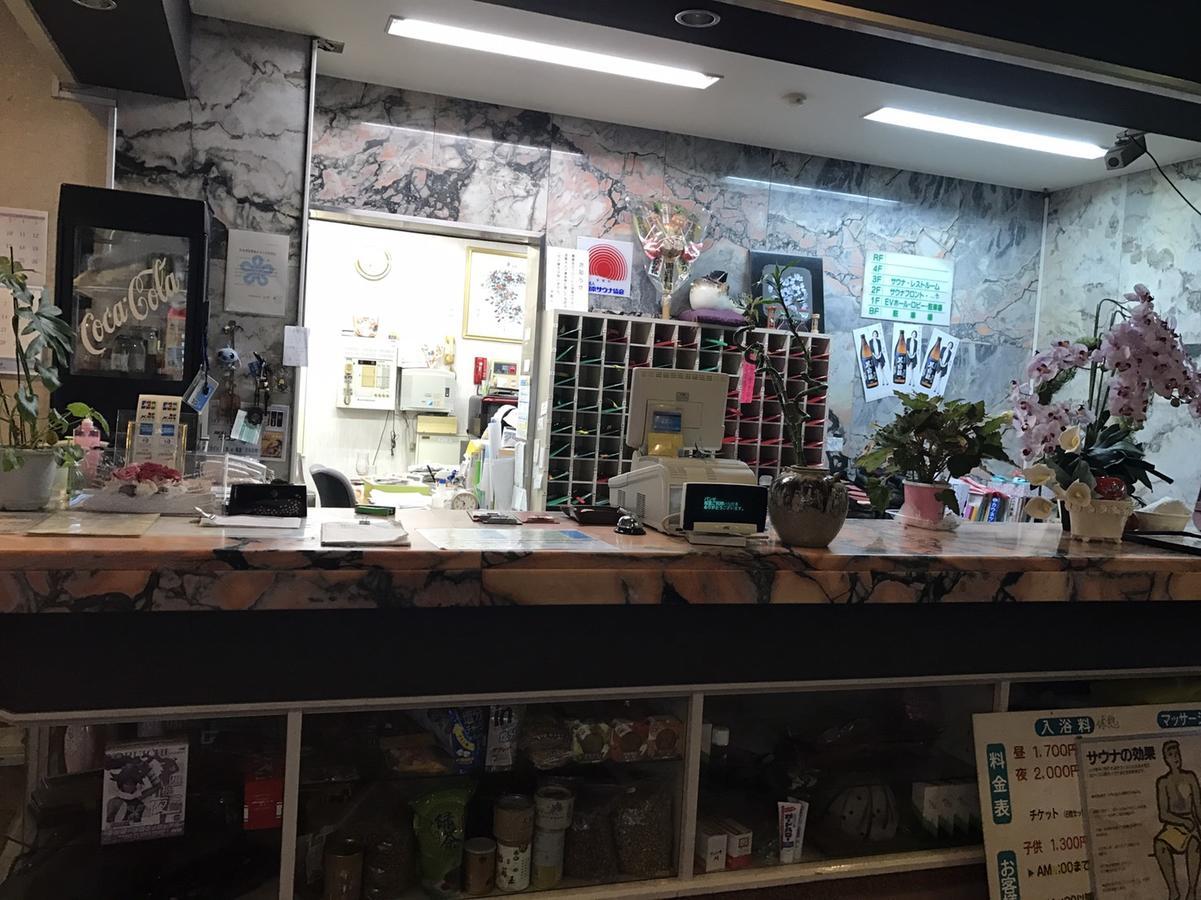 Capsule Hotel Panse Kitakyushu Exterior photo